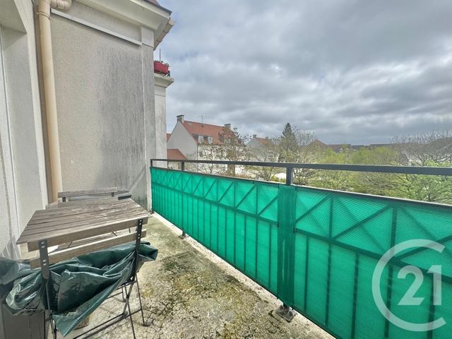 Appartement Studio à vendre - 1 pièce - 29.95 m2 - MONTLHERY - 91 - ILE-DE-FRANCE - Century 21 L'Athégienne
