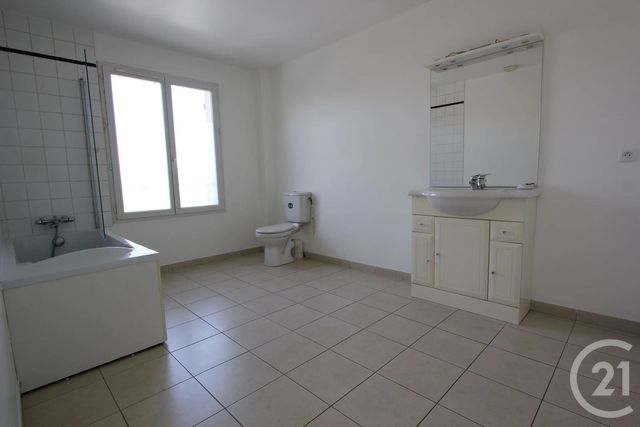 maison à louer - 5 pièces - 95.5 m2 - ST MICHEL SUR ORGE - 91 - ILE-DE-FRANCE - Century 21 L'Athégienne