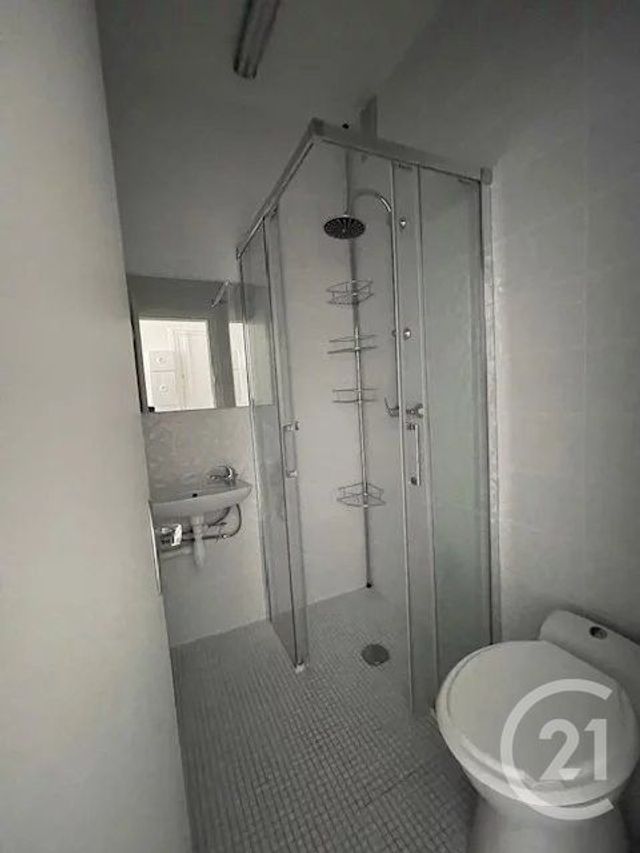 Appartement Studette à louer - 1 pièce - 11.07 m2 - JUVISY SUR ORGE - 91 - ILE-DE-FRANCE - Century 21 L'Athégienne