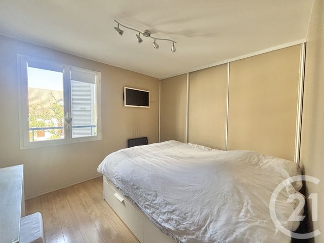 Appartement F4 à vendre - 4 pièces - 82.59 m2 - ATHIS MONS - 91 - ILE-DE-FRANCE - Century 21 L'Athégienne