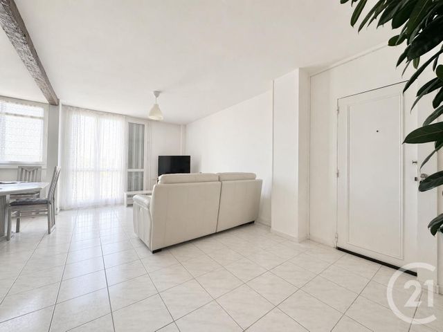 Appartement F3 à vendre - 3 pièces - 72.0 m2 - ATHIS MONS - 91 - ILE-DE-FRANCE - Century 21 L'Athégienne