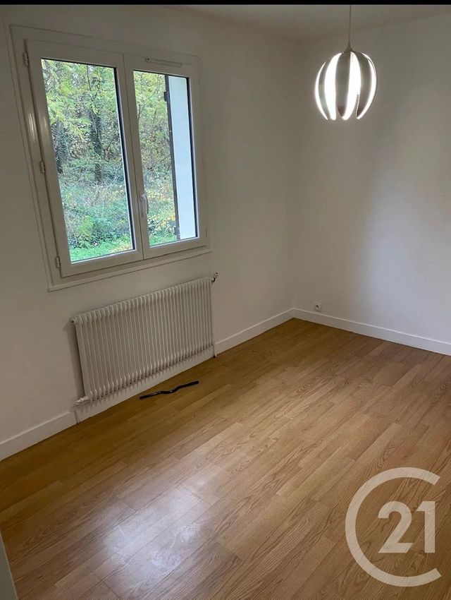 maison à louer - 4 pièces - 71.48 m2 - ST MICHEL SUR ORGE - 91 - ILE-DE-FRANCE - Century 21 L'Athégienne