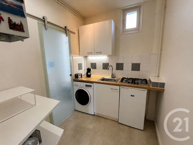 Appartement F2 à vendre - 2 pièces - 32.69 m2 - PARIS - 75013 - ILE-DE-FRANCE - Century 21 L'Athégienne