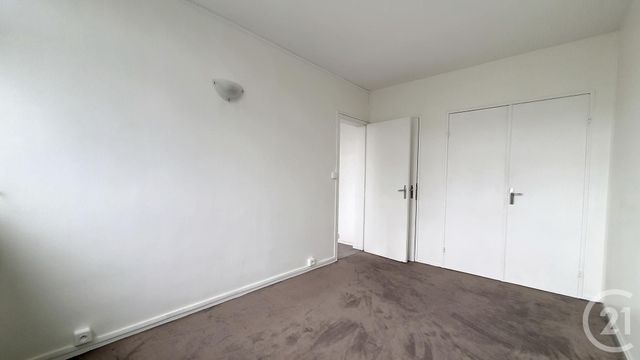 Appartement F2 à vendre - 2 pièces - 38.01 m2 - VIRY CHATILLON - 91 - ILE-DE-FRANCE - Century 21 L'Athégienne