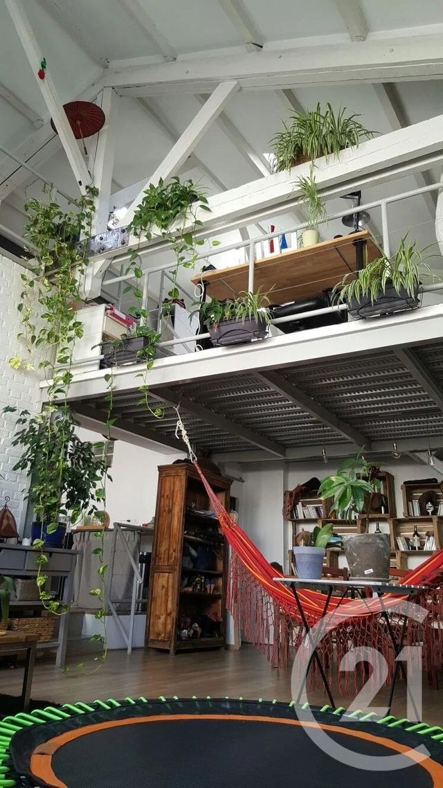 Appartement Loft à louer - 4 pièces - 94.04 m2 - AUBERVILLIERS - 93 - ILE-DE-FRANCE - Century 21 L'Athégienne