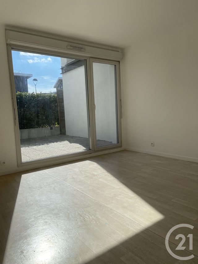 Appartement F2 à louer - 2 pièces - 41.3 m2 - ATHIS MONS - 91 - ILE-DE-FRANCE - Century 21 L'Athégienne