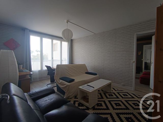 Appartement F2 à vendre - 2 pièces - 47.96 m2 - ATHIS MONS - 91 - ILE-DE-FRANCE - Century 21 L'Athégienne