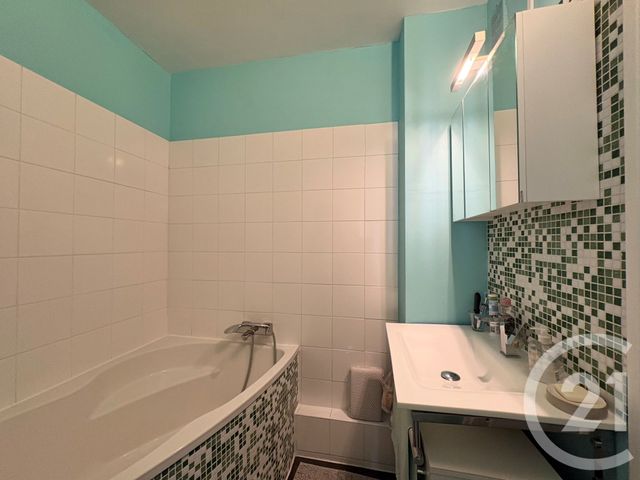 Appartement F2 à vendre - 2 pièces - 47.96 m2 - ATHIS MONS - 91 - ILE-DE-FRANCE - Century 21 L'Athégienne