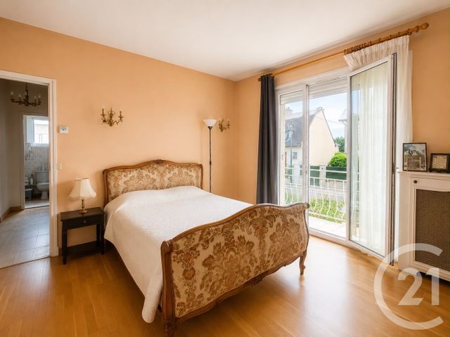 maison à vendre - 5 pièces - 127.57 m2 - MORANGIS - 91 - ILE-DE-FRANCE - Century 21 L'Athégienne