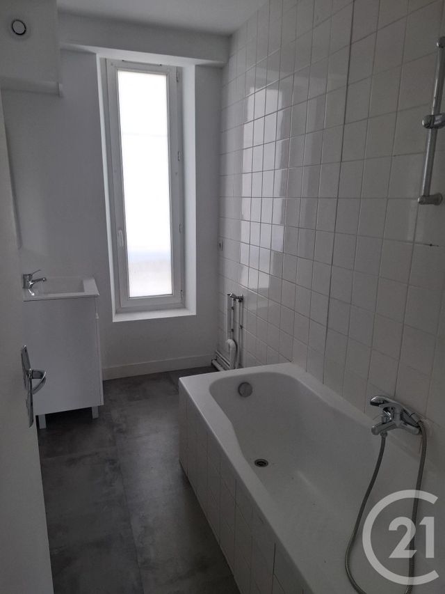 Appartement à louer - 3 pièces - 54.92 m2 - JUVISY SUR ORGE - 91 - ILE-DE-FRANCE - Century 21 L'Athégienne