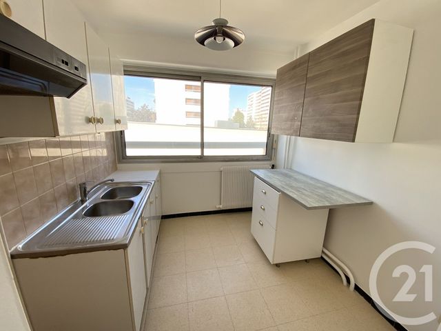 Appartement à louer - 4 pièces - 72.98 m2 - JUVISY SUR ORGE - 91 - ILE-DE-FRANCE - Century 21 L'Athégienne