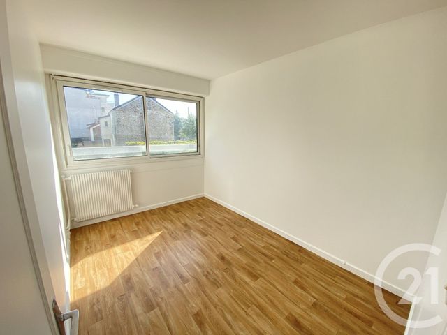 Appartement à louer - 4 pièces - 72.98 m2 - JUVISY SUR ORGE - 91 - ILE-DE-FRANCE - Century 21 L'Athégienne