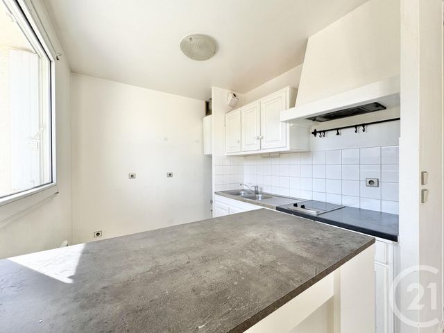 Appartement F1 à vendre - 1 pièce - 30.0 m2 - PARAY VIEILLE POSTE - 91 - ILE-DE-FRANCE - Century 21 L'Athégienne