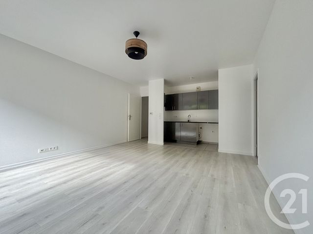 Appartement F3 à vendre - 3 pièces - 60.63 m2 - ATHIS MONS - 91 - ILE-DE-FRANCE - Century 21 L'Athégienne