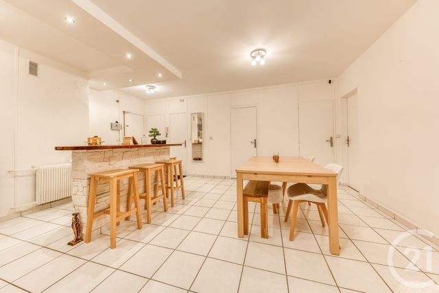 Appartement F3 à vendre - 3 pièces - 66.02 m2 - ATHIS MONS - 91 - ILE-DE-FRANCE - Century 21 L'Athégienne