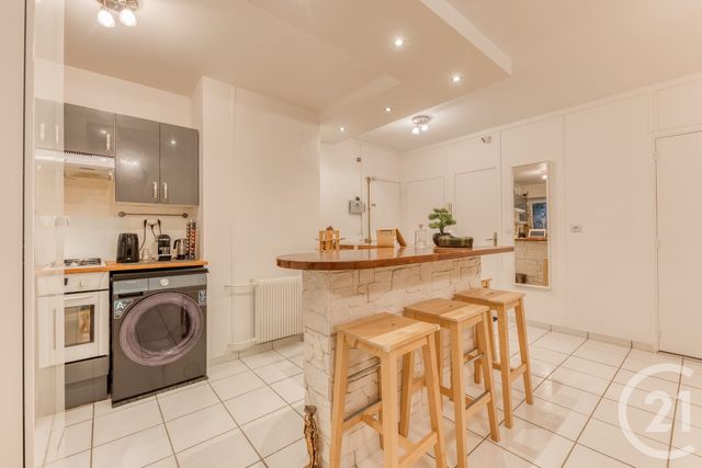 Appartement F3 à vendre - 3 pièces - 66.02 m2 - ATHIS MONS - 91 - ILE-DE-FRANCE - Century 21 L'Athégienne