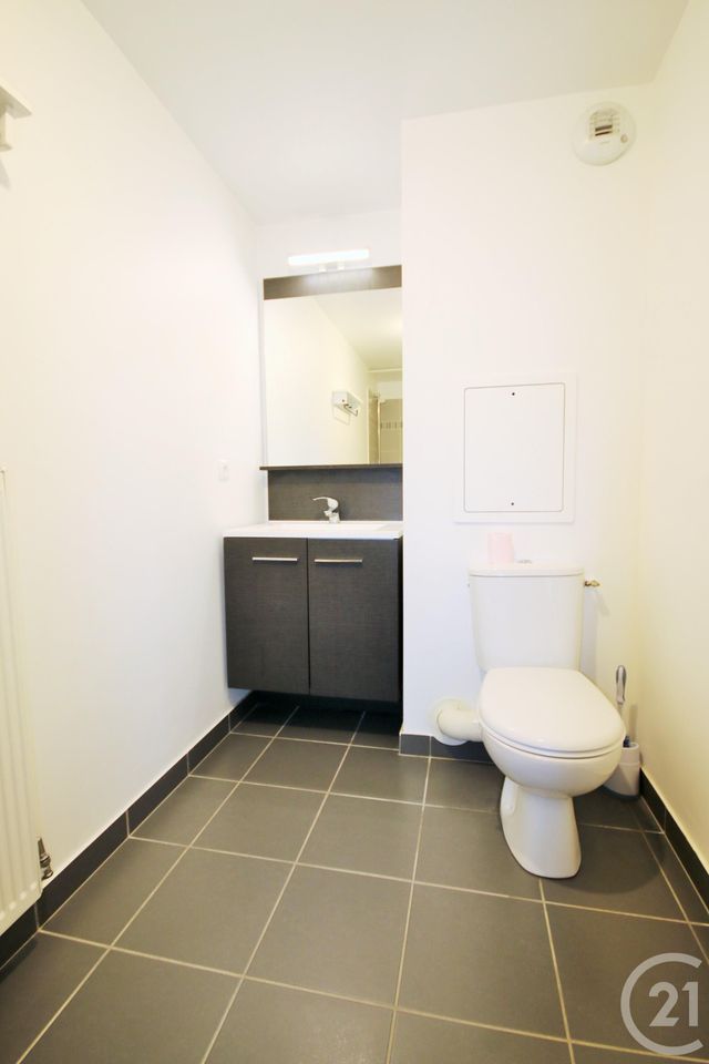 Appartement F2 à vendre - 2 pièces - 44.55 m2 - ATHIS MONS - 91 - ILE-DE-FRANCE - Century 21 L'Athégienne